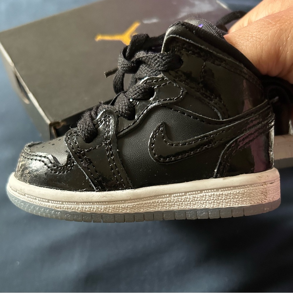 Kids Shoes Jordan 1 Mid Black Size 4c